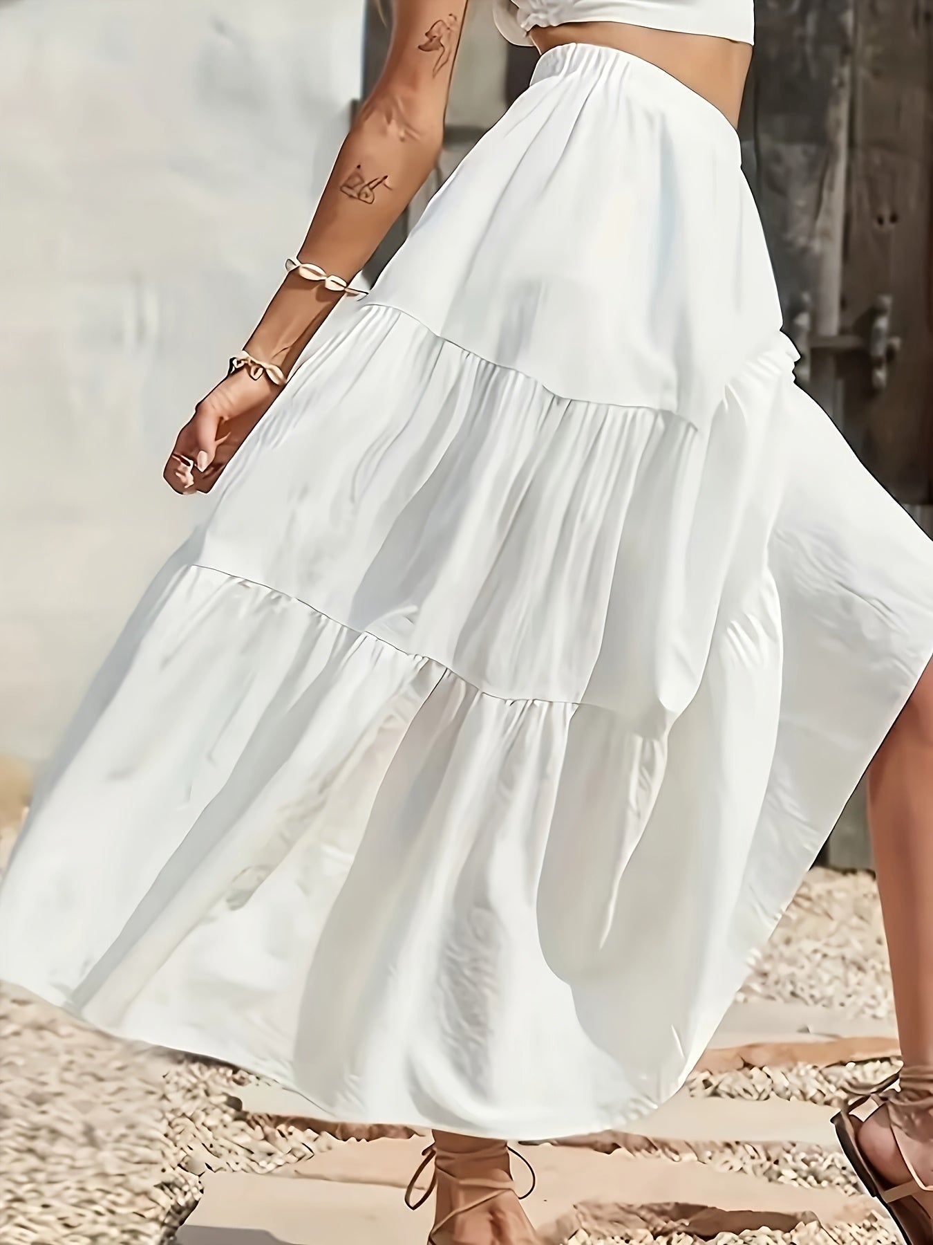 Women’s Skirt with a Refined Everyday Fit with Easy Styling