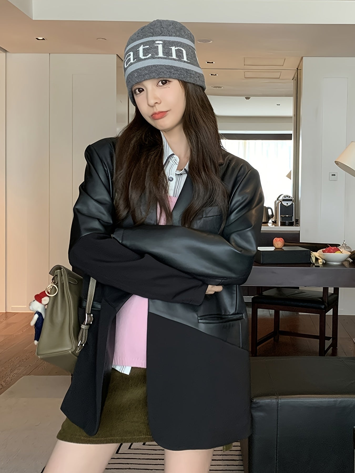 Modern Tailored Blazer for Fresh Wardrobe Looks with Long Sleeves