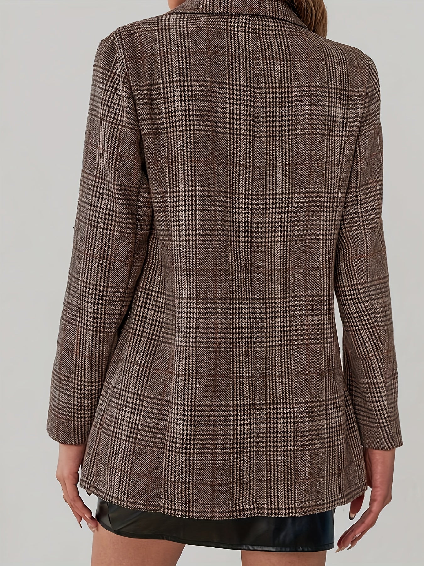 Tailored Blazer with a Refined Everyday Fit with Long Sleeves