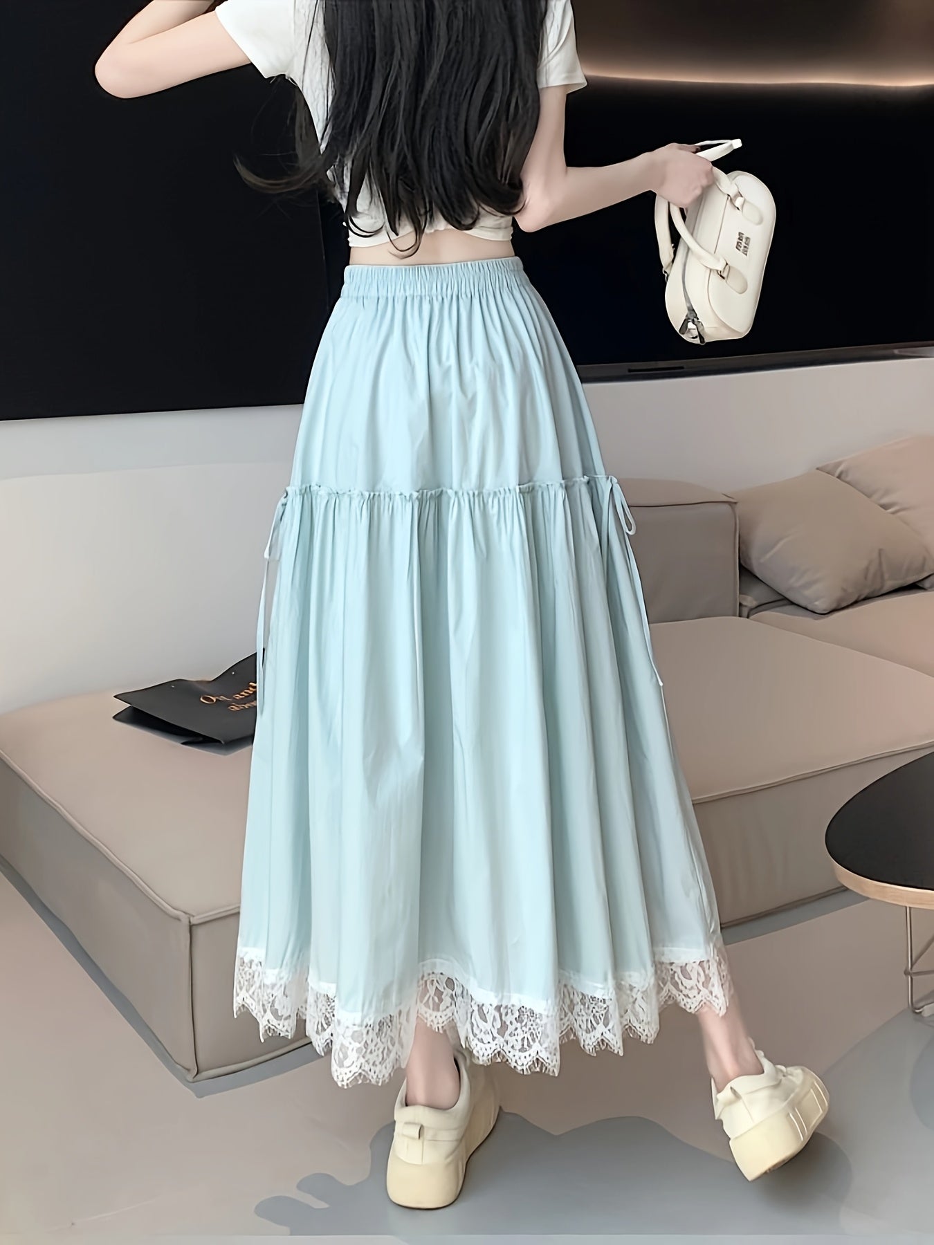 Boutique Women’s Skirt for Easy Styling with Lace Detail