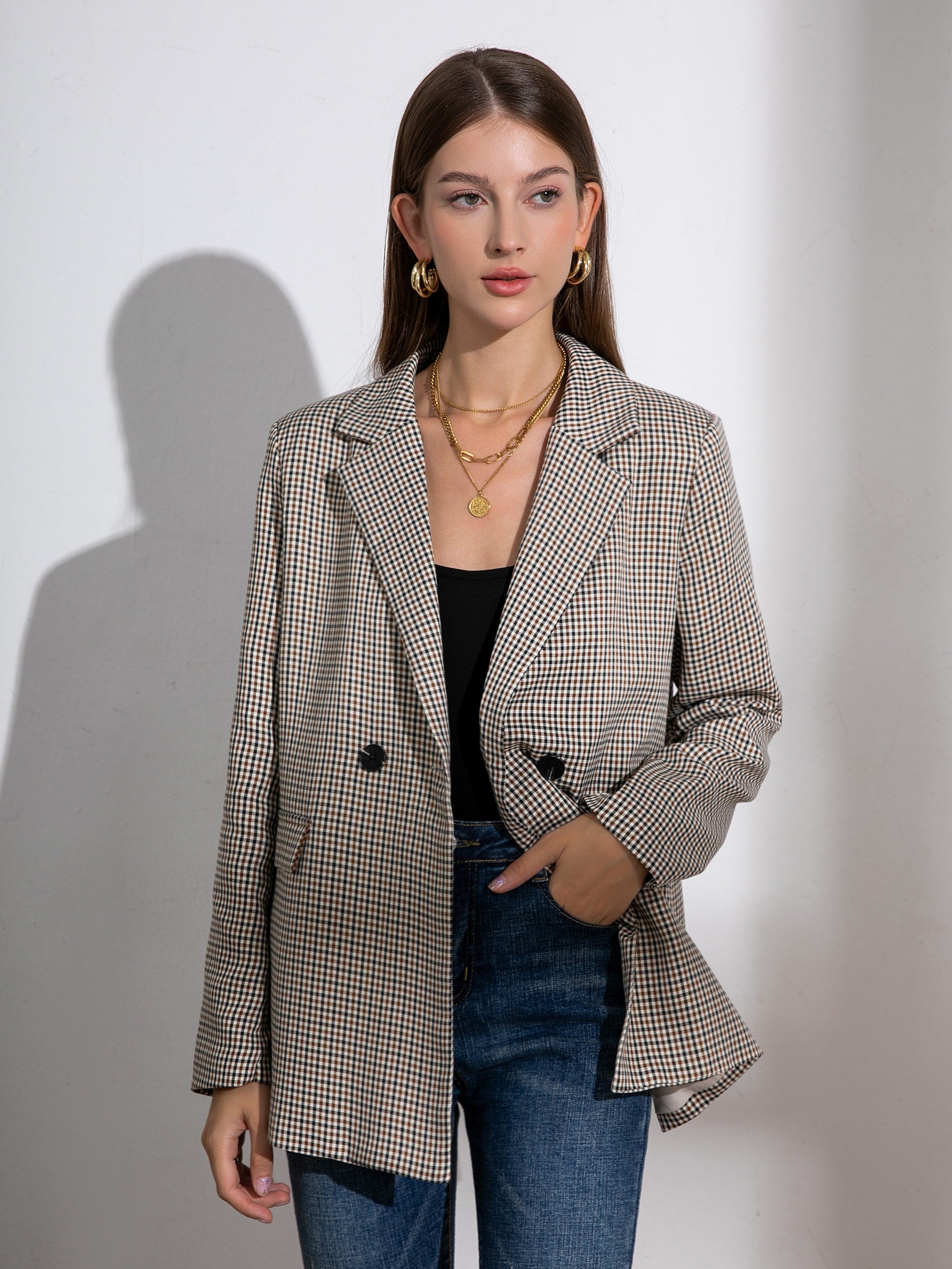 Boutique Double-Breasted Blazer for Easy Styling with Long Sleeves