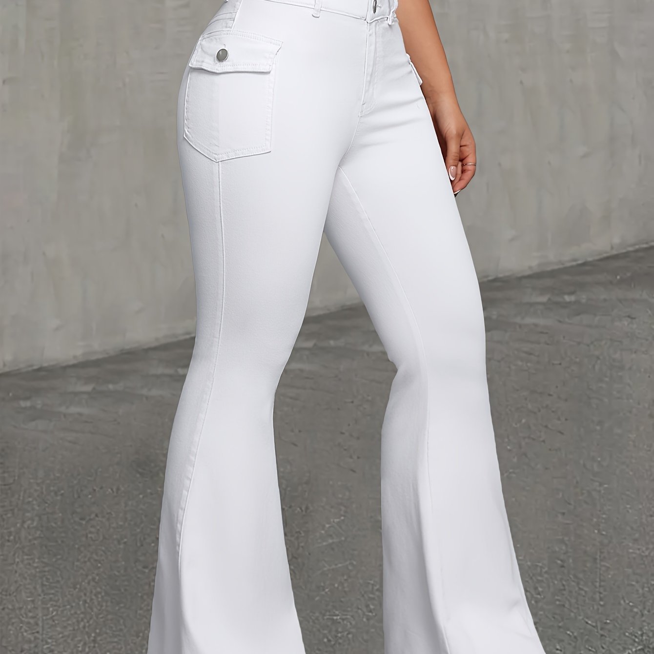 Flare Jeans for Polished Boutique Outfits with Denim Look