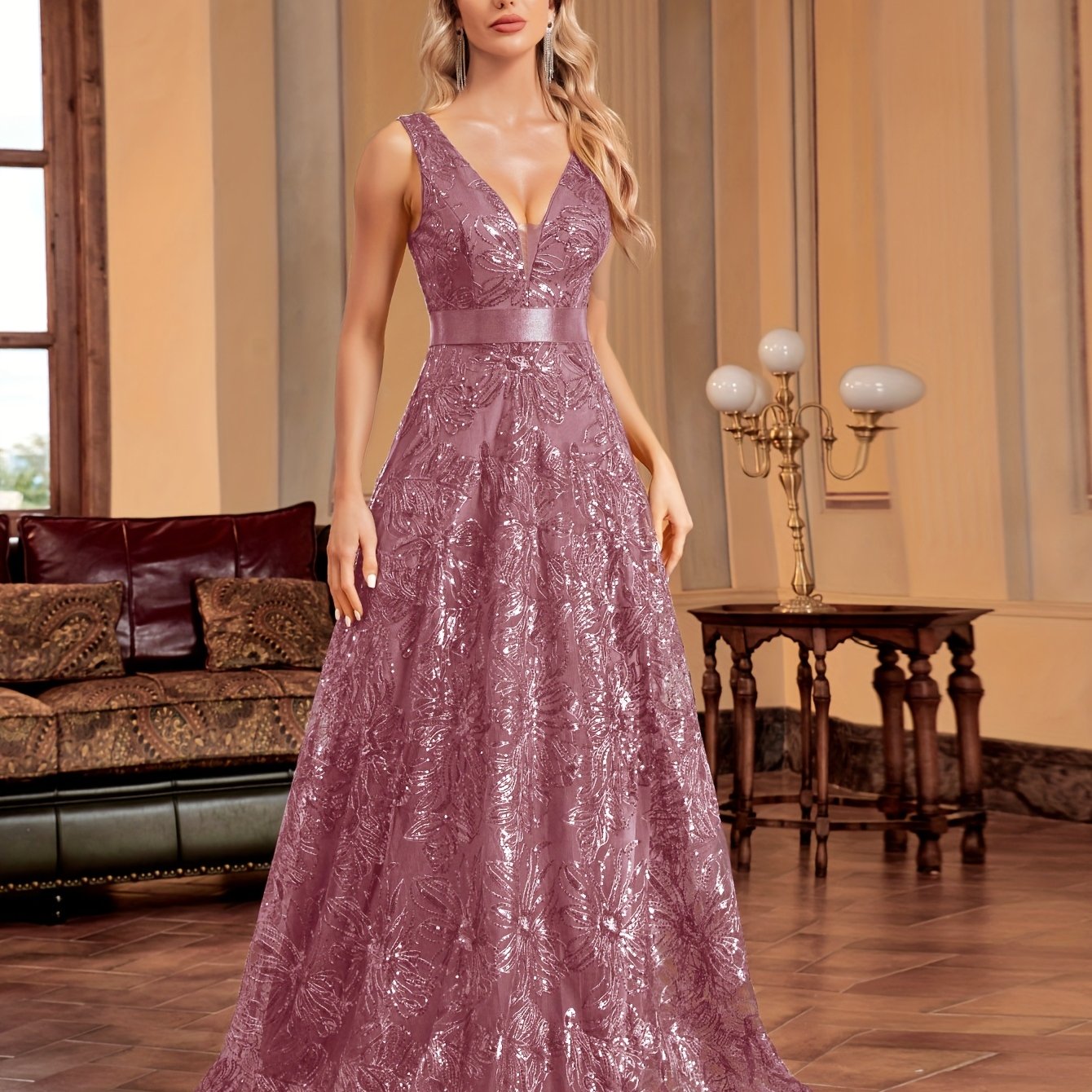 Formal Evening Gown for Polished Boutique Outfits with Sleeveless Cut