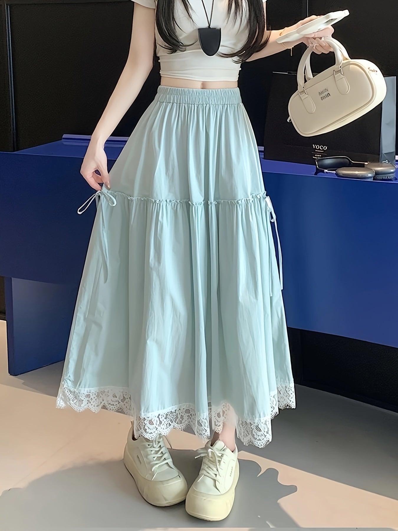 Boutique Women’s Skirt for Easy Styling with Lace Detail