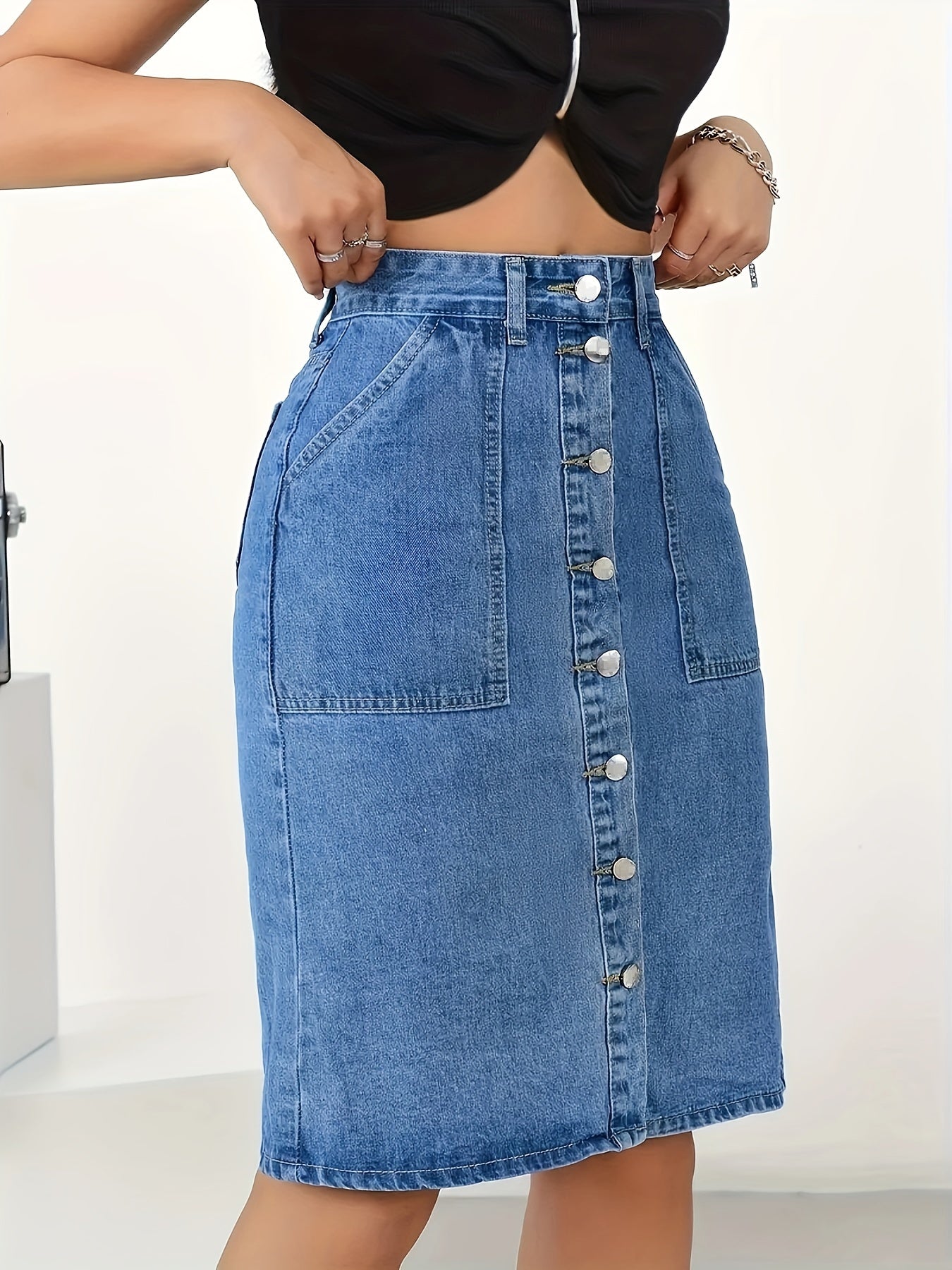 Modern Denim Skirt for Fresh Wardrobe Looks with Denim Look