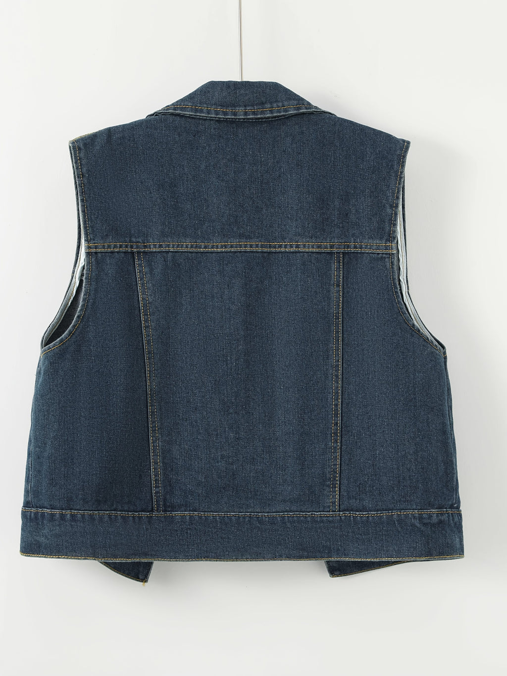 Sleeveless Vest Top for Polished Boutique Outfits with Denim Look