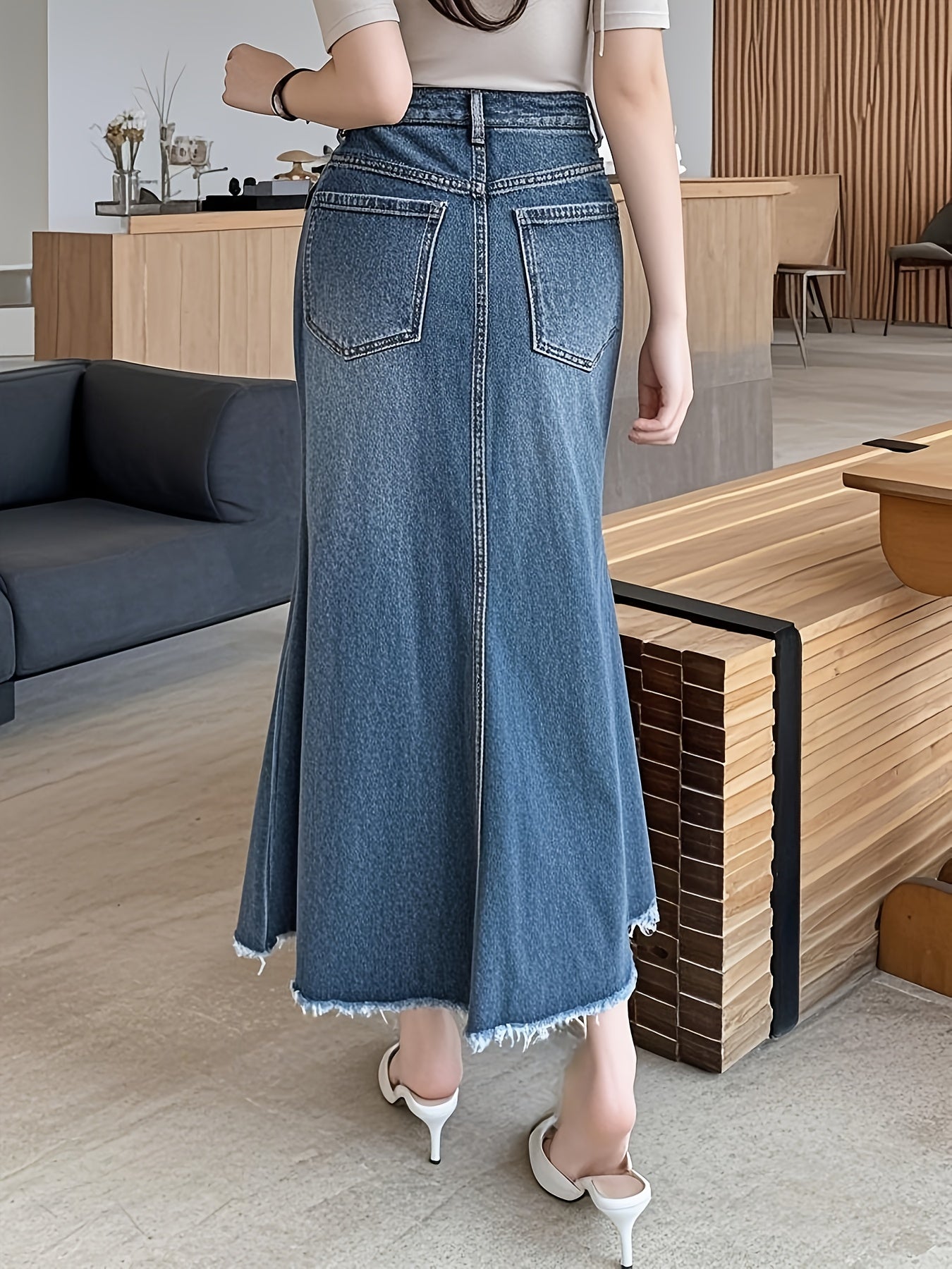 Denim Skirt with a Refined Everyday Fit with Denim Look