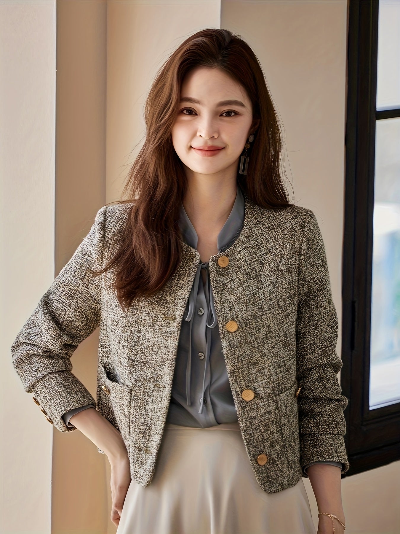 Modern Tailored Blazer for Fresh Wardrobe Looks with Long Sleeves