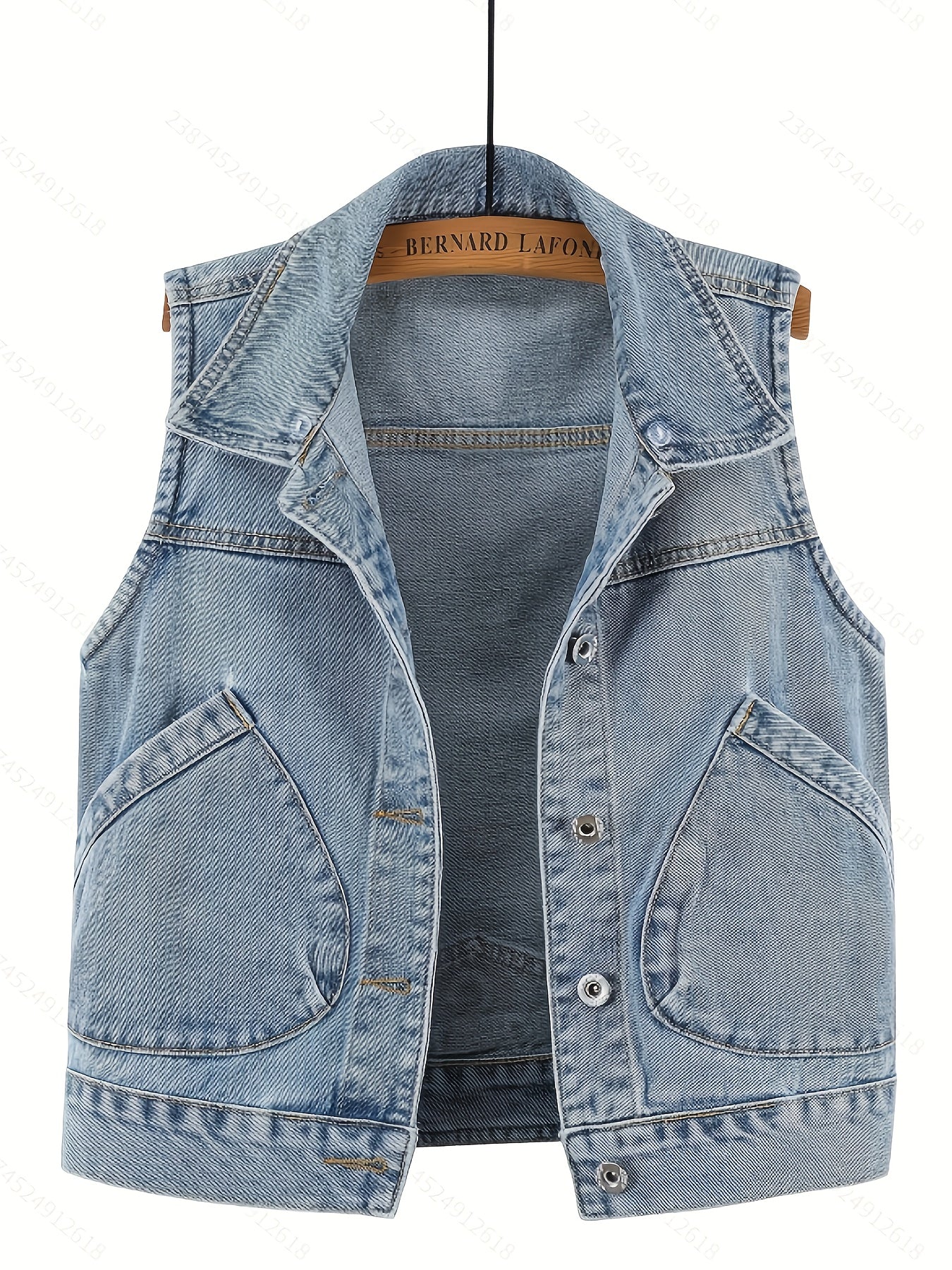Boutique Hooded Jacket for Easy Styling with Sleeveless Cut