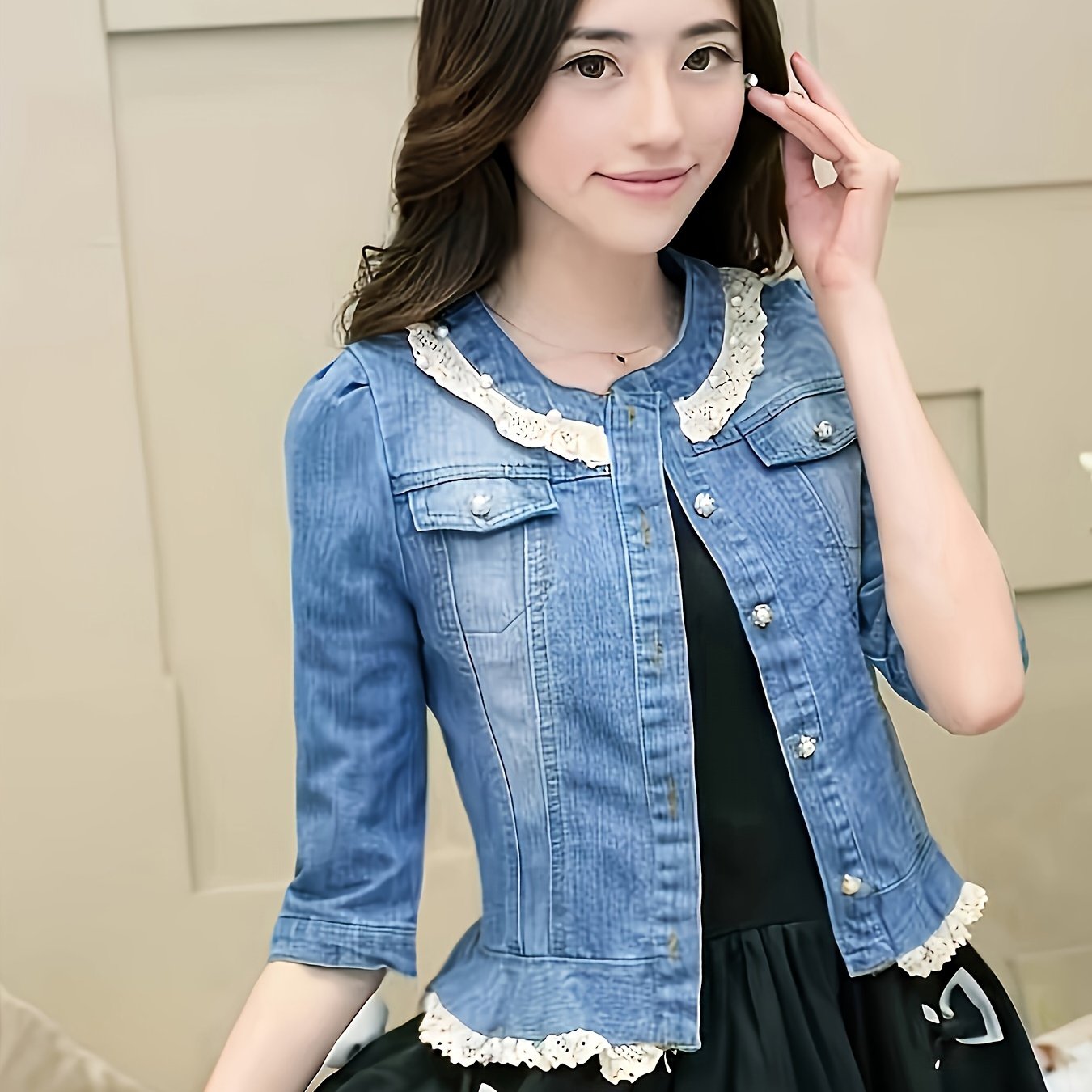 Modern Lightweight Jacket for Fresh Wardrobe Looks with Denim Look