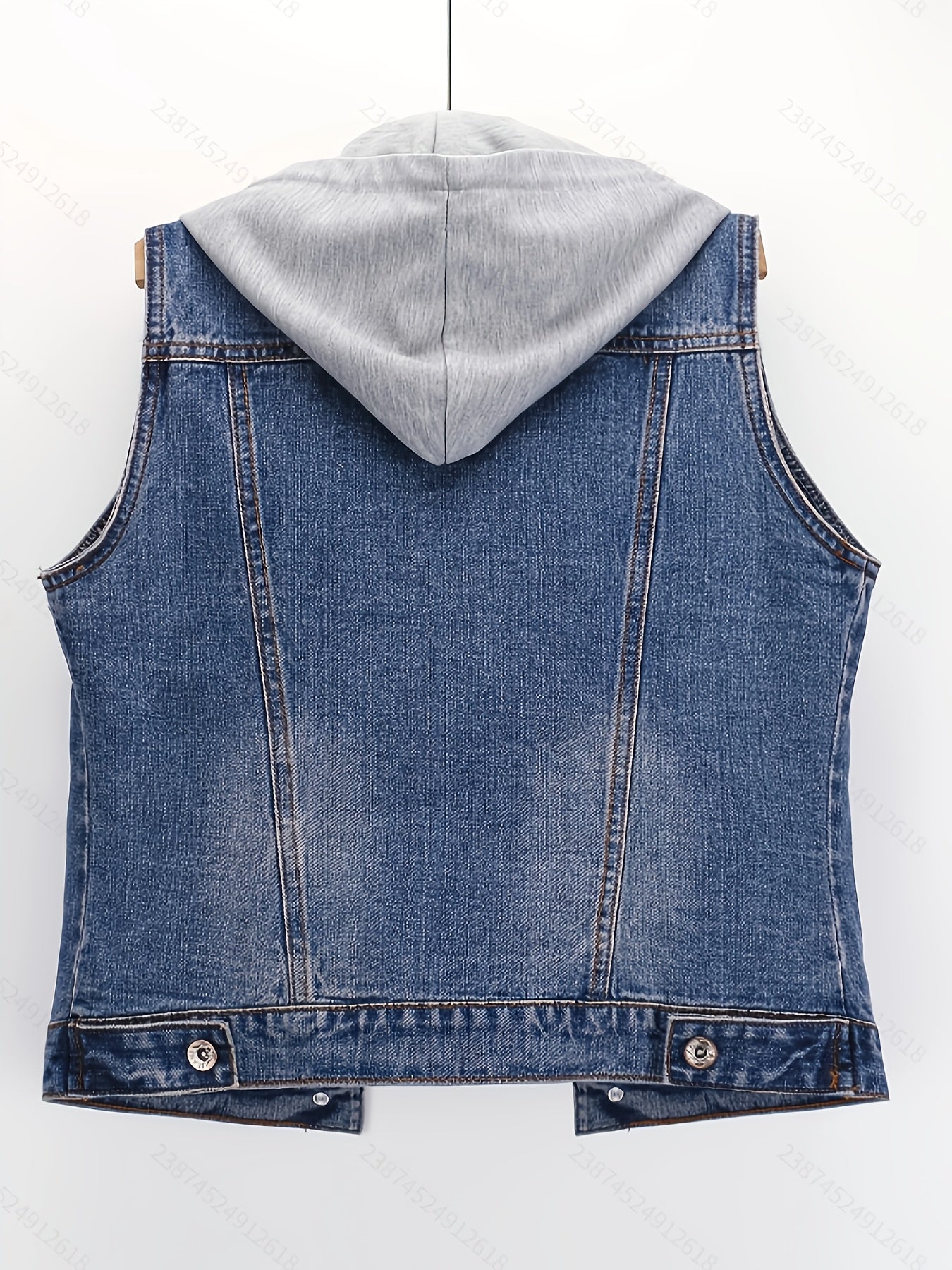 Hooded Jacket with a Refined Everyday Fit with Sleeveless Cut