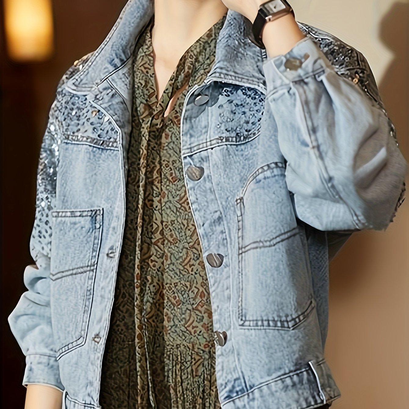 Lightweight Jacket for Polished Boutique Outfits with Denim Look