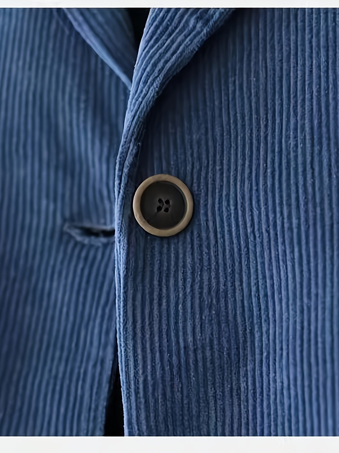 Boutique Tailored Blazer for Easy Styling with Long Sleeves