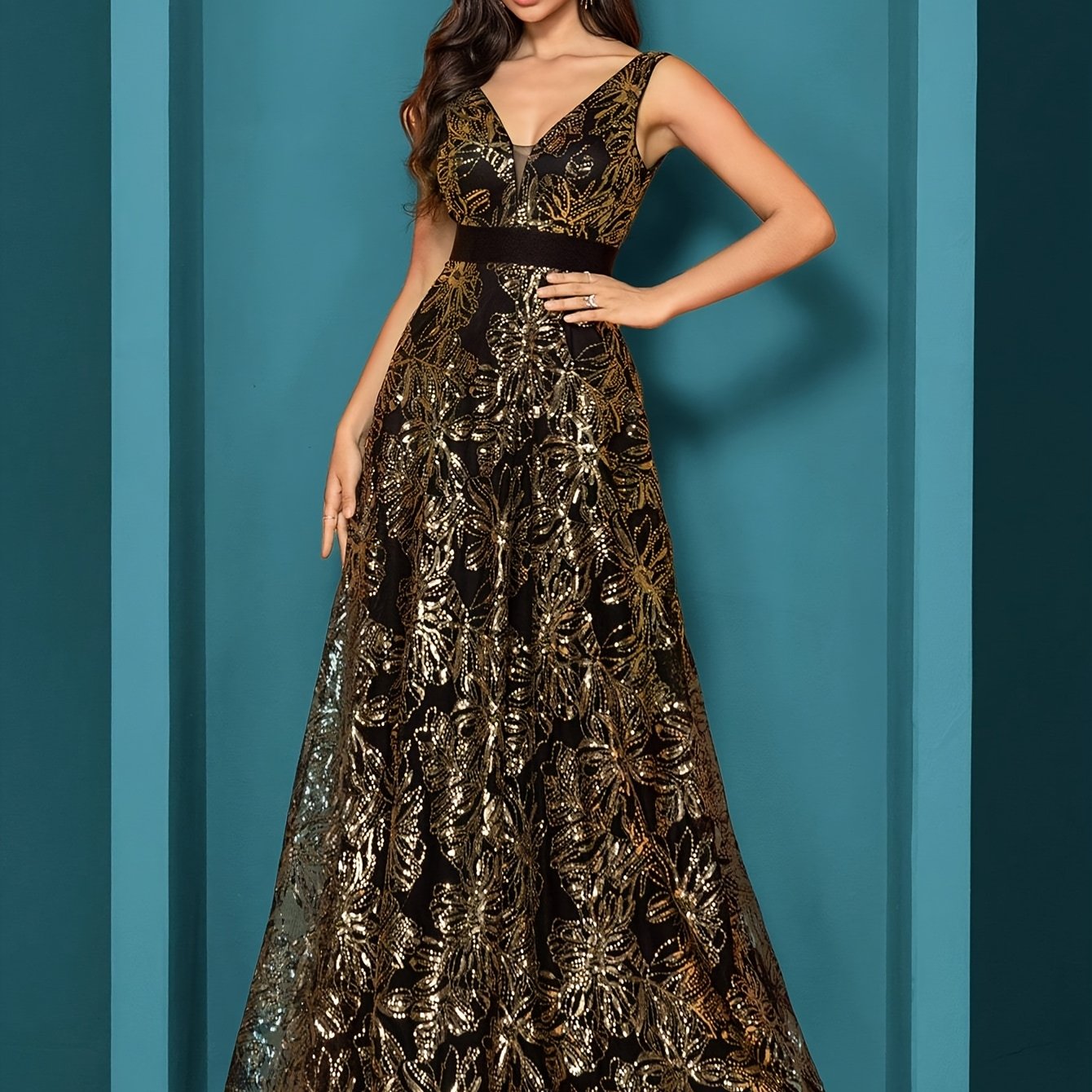 Formal Evening Gown for Polished Boutique Outfits with Sleeveless Cut