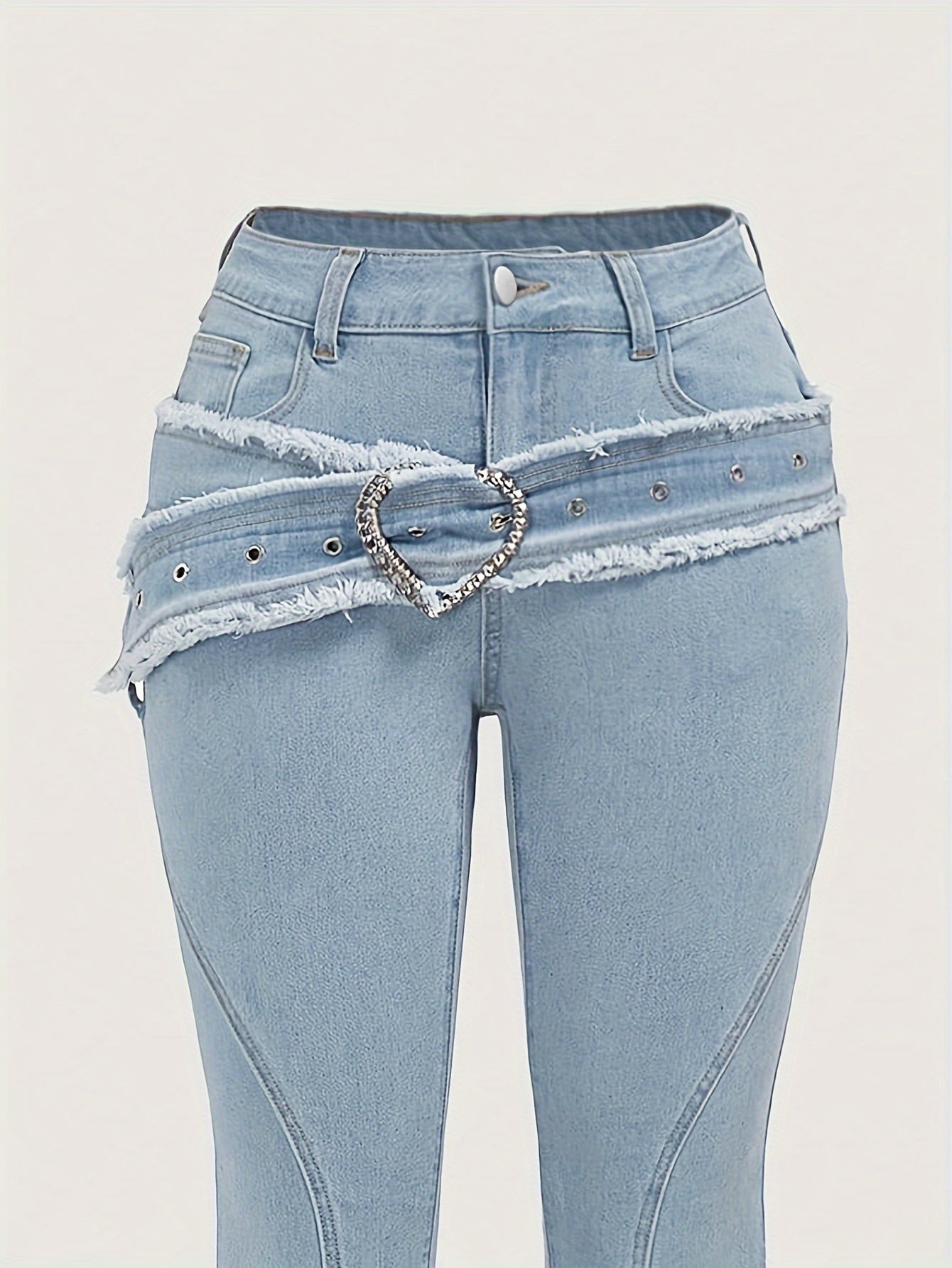 Boutique Flare Jeans for Easy Styling with Practical Pockets