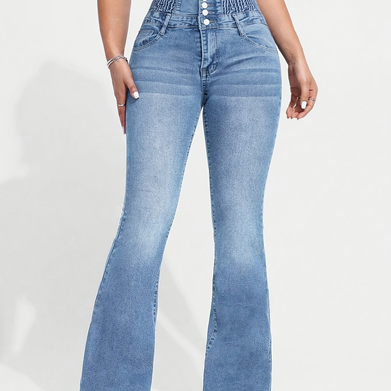 Modern Flare Jeans for Fresh Wardrobe Looks with Denim Look