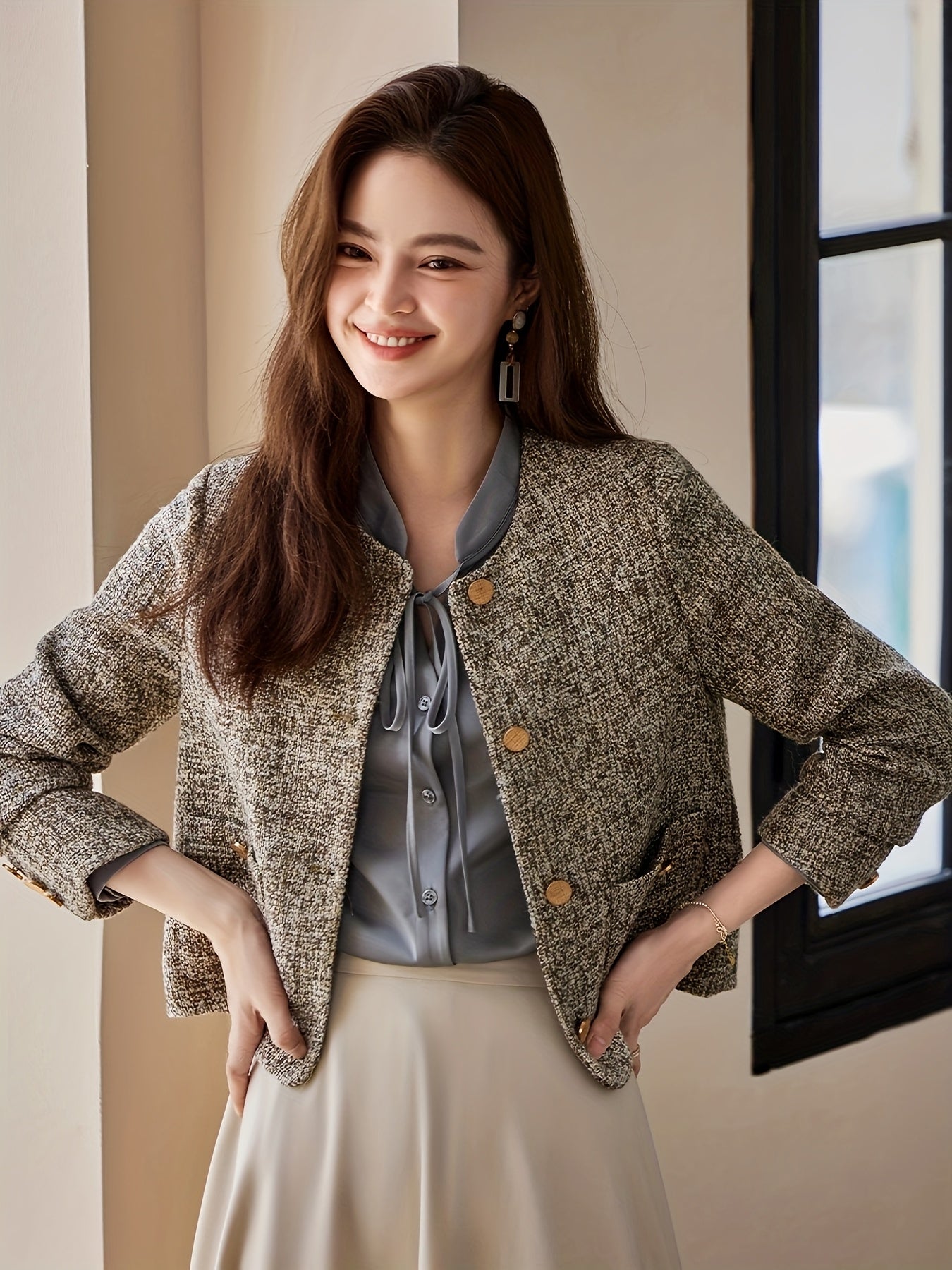 Modern Tailored Blazer for Fresh Wardrobe Looks with Long Sleeves
