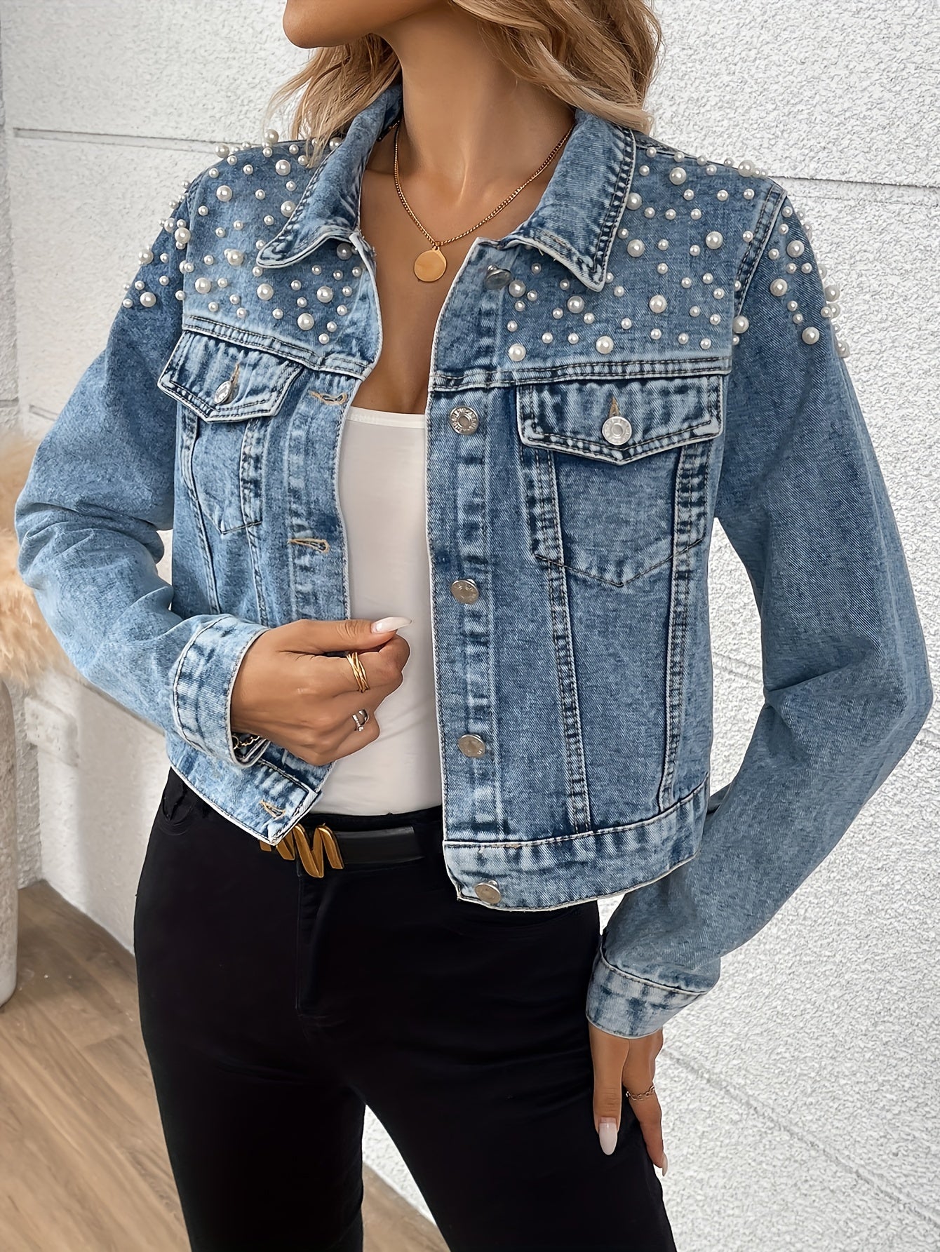 Modern Denim Jacket for Fresh Wardrobe Looks with Denim Look