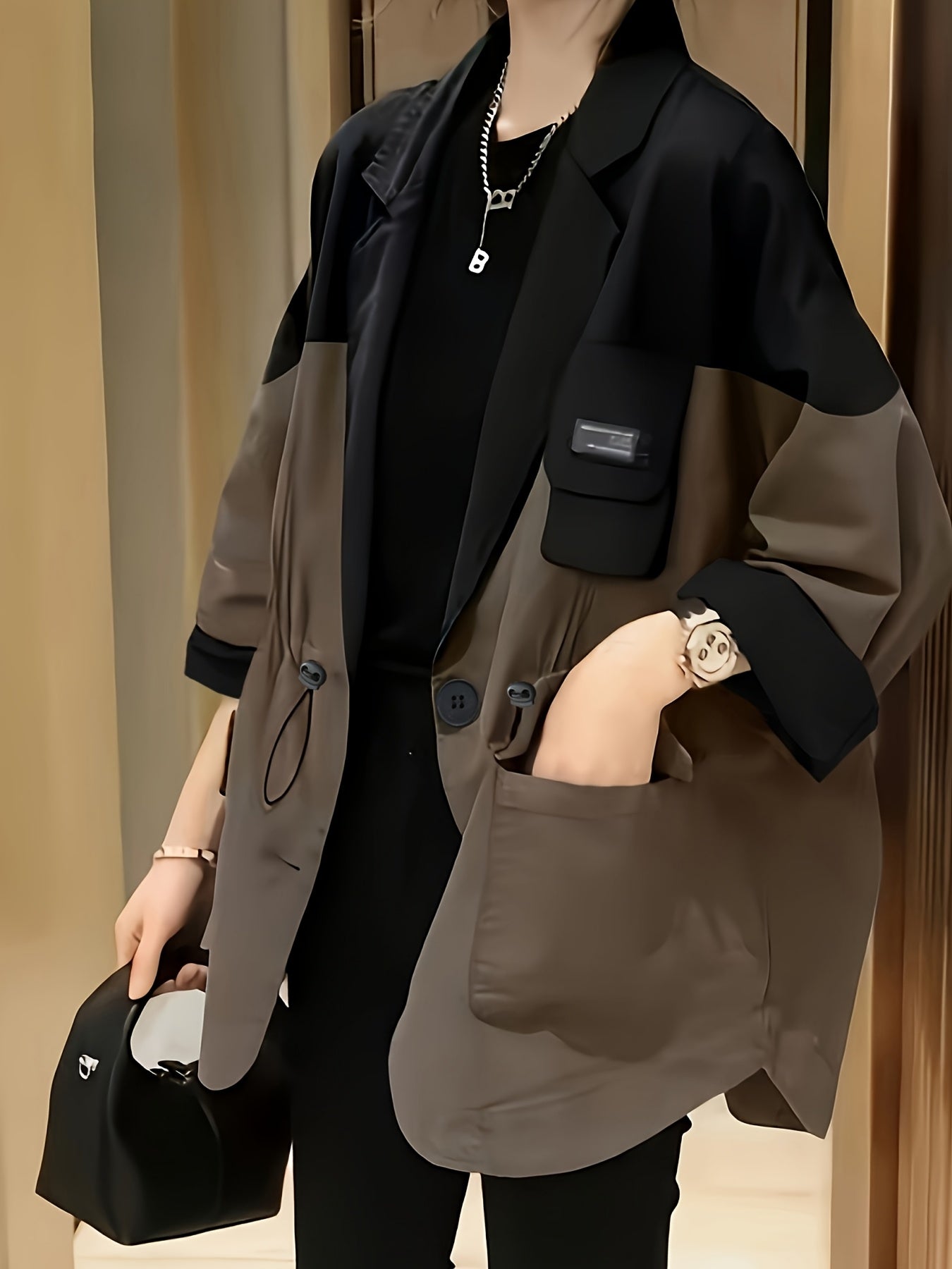 Tailored Blazer with a Refined Everyday Fit with Long Sleeves