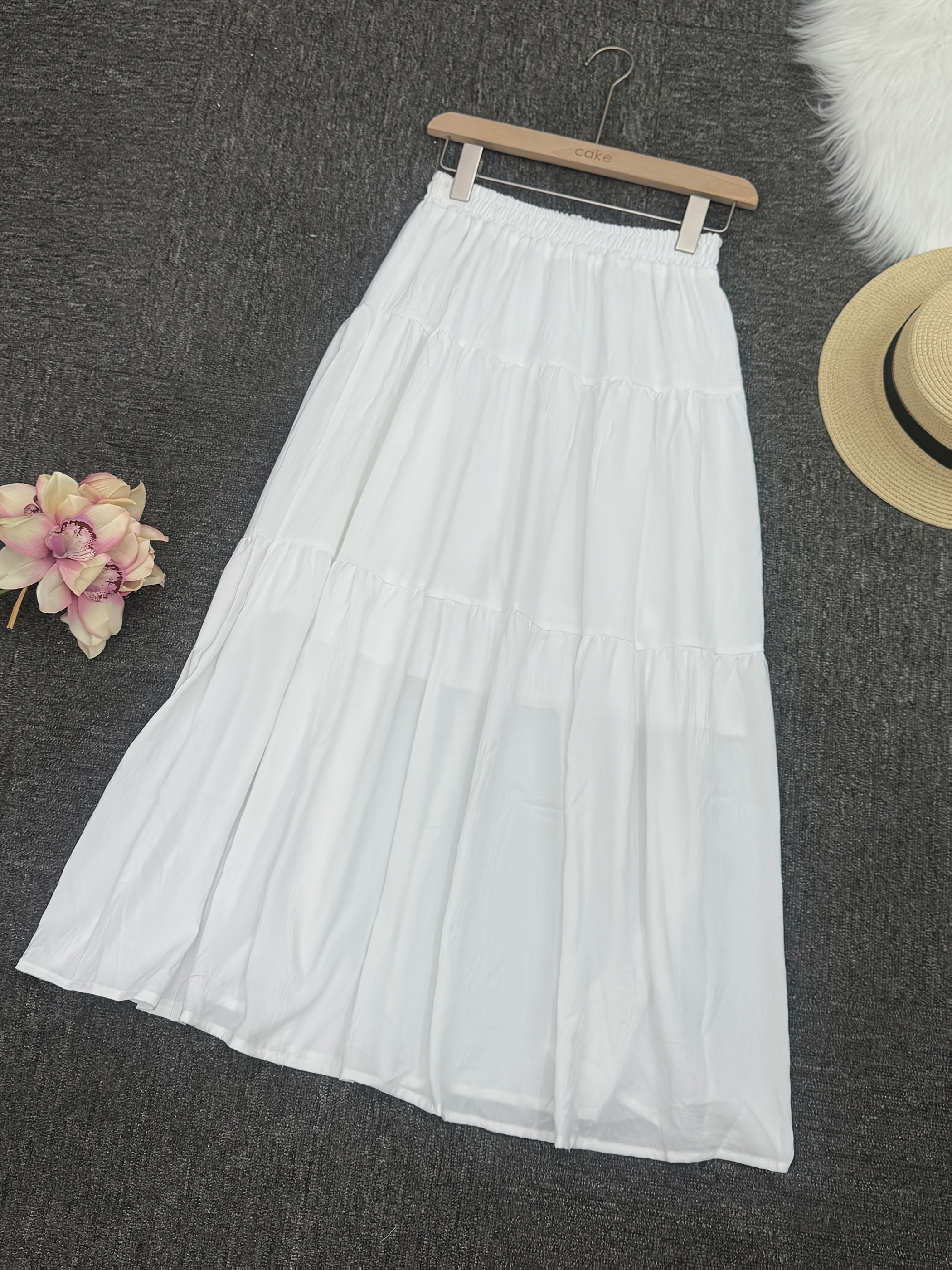 Women’s Skirt with a Refined Everyday Fit with Easy Styling