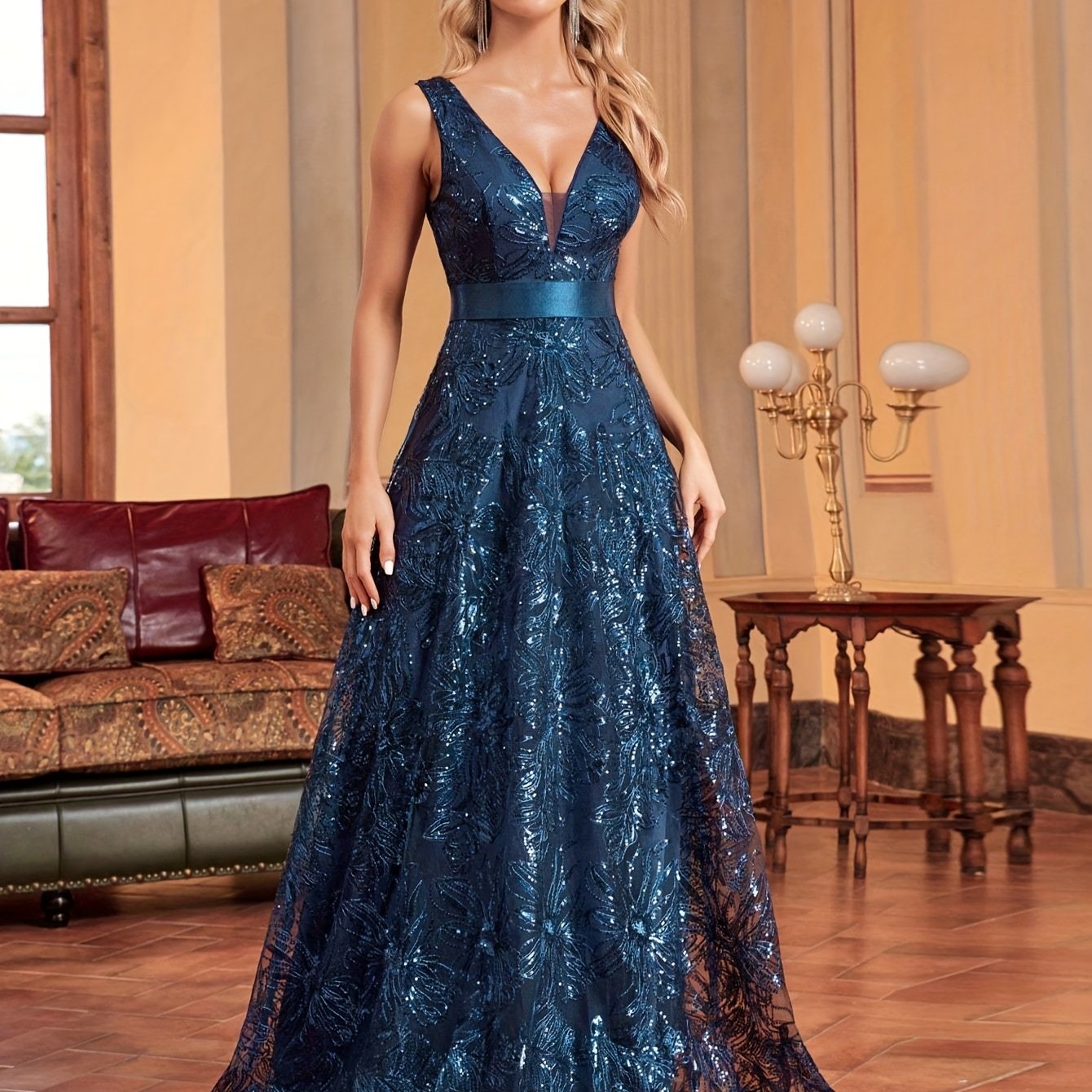 Formal Evening Gown for Polished Boutique Outfits with Sleeveless Cut