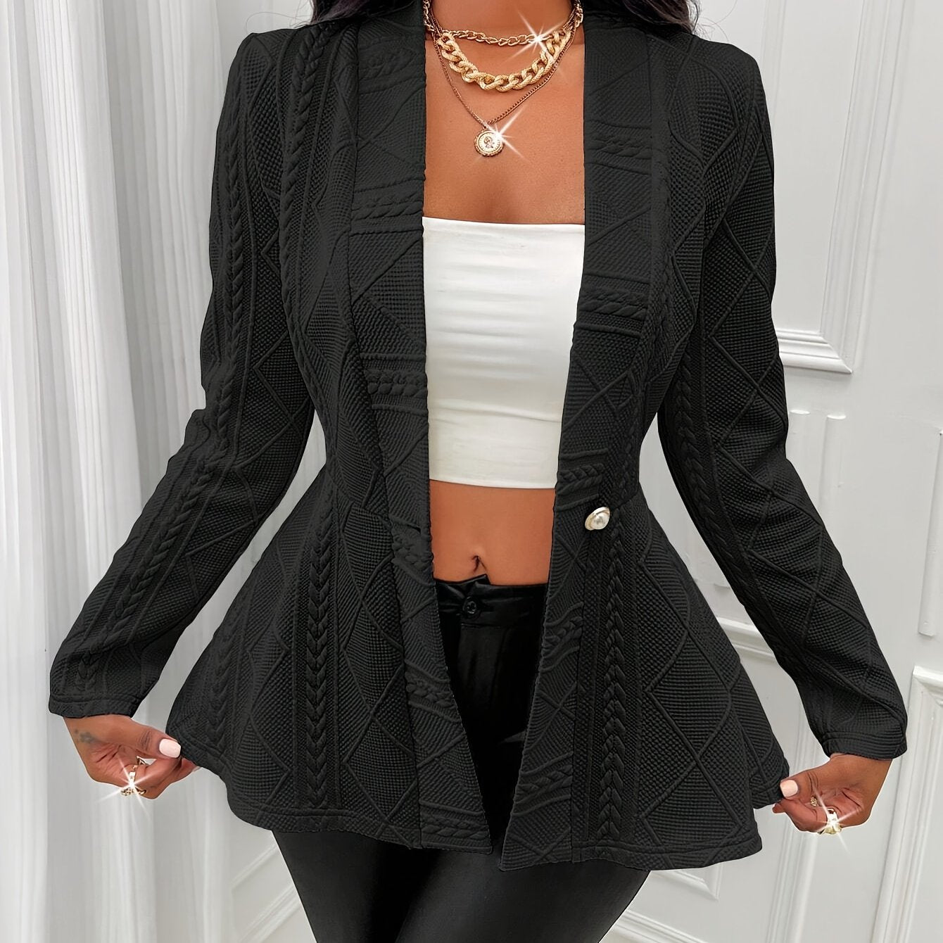 Tailored Blazer with a Refined Everyday Fit with Long Sleeves