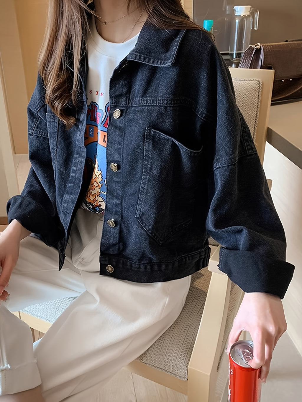 Modern Lightweight Jacket for Fresh Wardrobe Looks with Denim Look